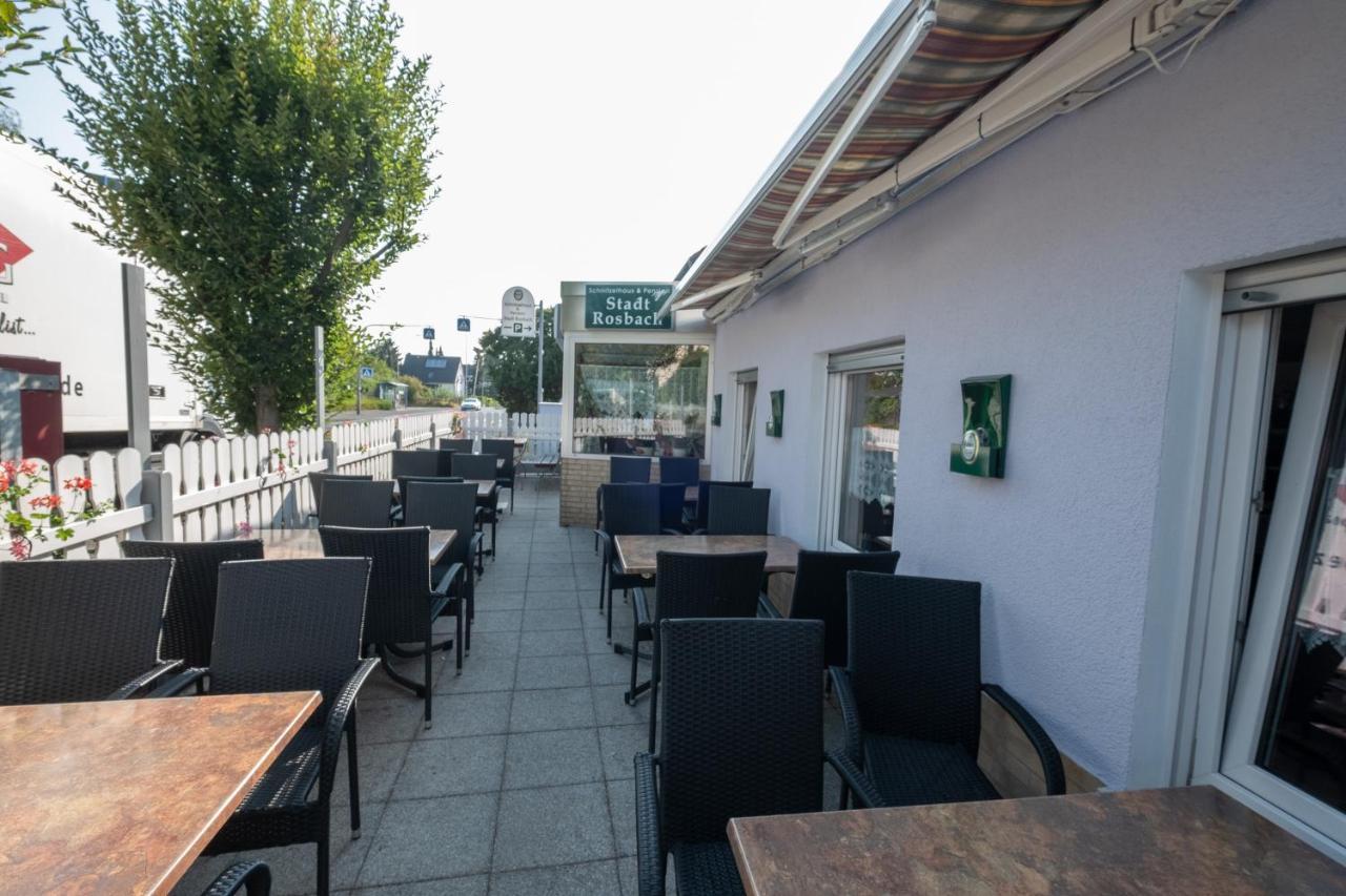Schnitzelhaus Und Pension Stadt Rosbach Rosbach vor der Höhe Buitenkant foto